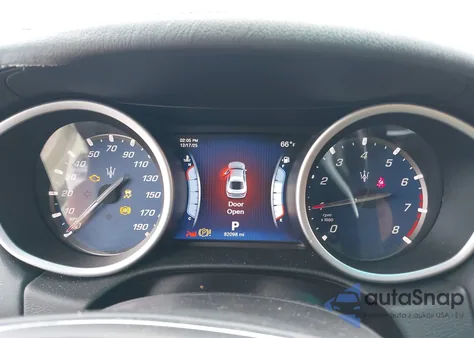 2014 Maserati Ghibli z USA, uszkodzony, nr VIN ZAM57XSA0E1091574